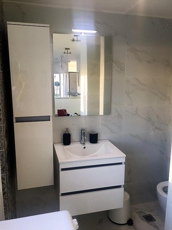 A Diamont In The Center Of Athens Apartment Luaran gambar